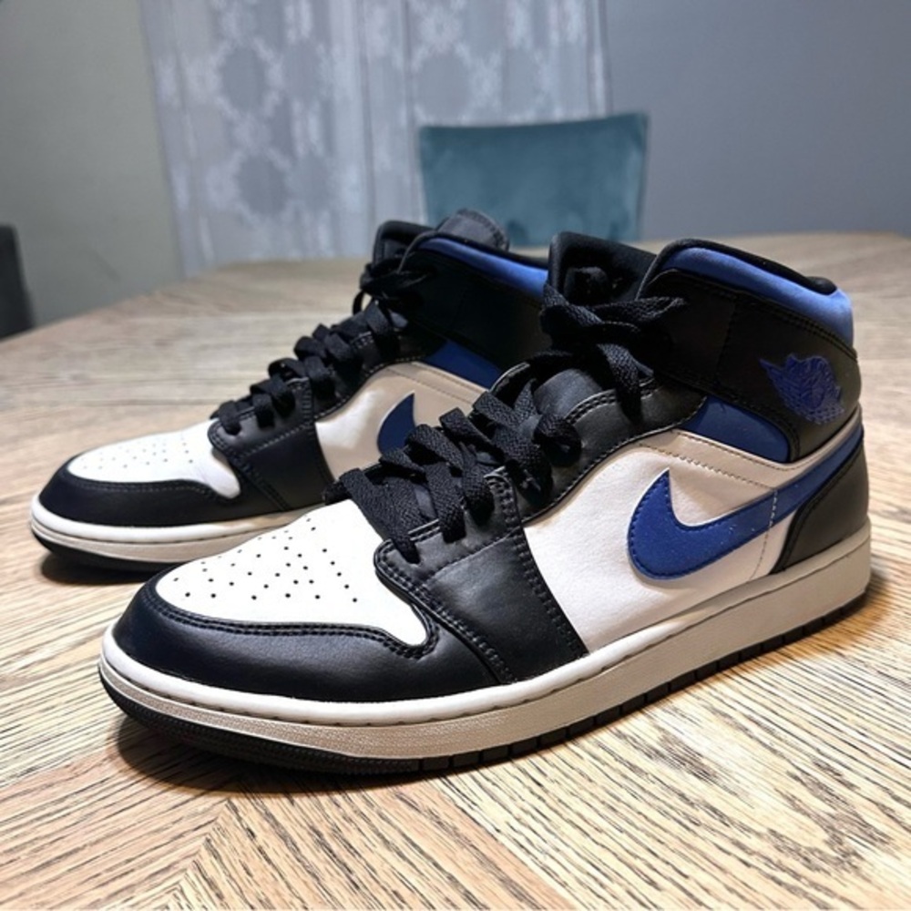 Nike Air Jordan 1 Mid Racer Blue White Black 554724-140 Mens Size 11.5